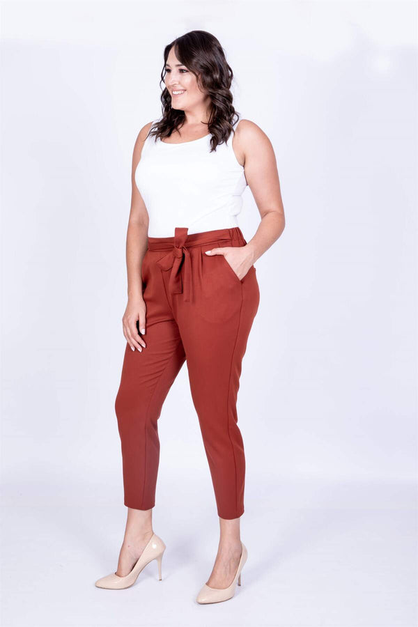 Angelino Belt Detailed Carrot Trousers