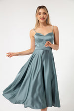 Woman Slim Satin Evening Dress With Slim Hanger