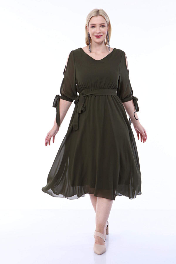 Angelino Plus Size Chiffon Evening Dress With Elastic Waist Tied Sleeves KL4017