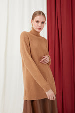Diamond Patterned Turtleneck Mink Color Tricot Sweater