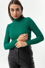 Female Fisherman Collar Knitwear Sweater