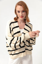 Woman Oversize Striped Knitwear Cardigan