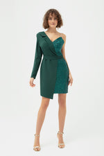 Woman Cruve Collar Sequined Evening Dresses