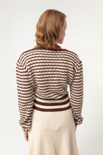 Woman V -Neck Executive Pattern Knitwear Sweater