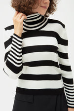 Female Fisherman Neckline Triko Sweater