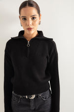 Female Collar Detailed Knitwear Sweater