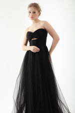 Female Straplez Tulle Evening Dress