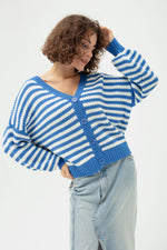 Woman Oversize Striped Knitwear Cardigan