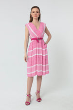 Female Cruve Collar Patterned Midi Dress