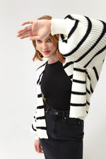 Woman Oversize Striped Knitwear Cardigan