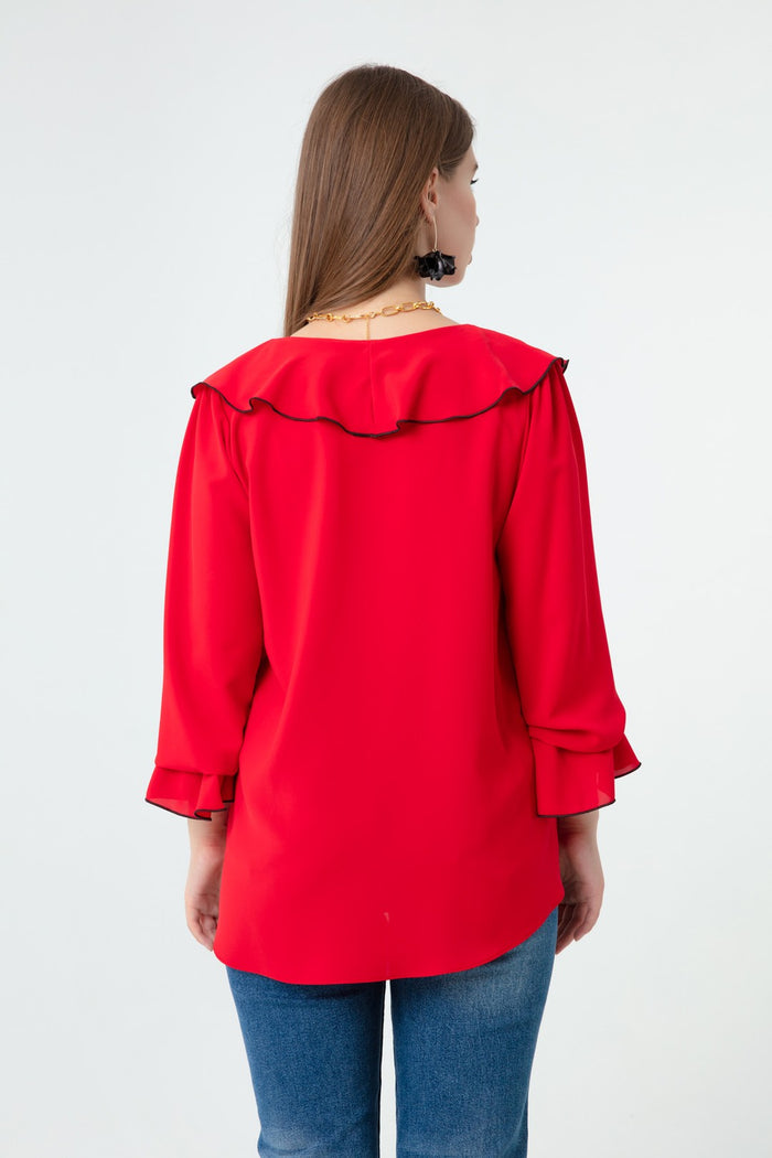 Female Collar And Arms Flywheel Blouse