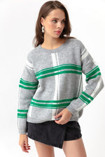 Female Bicycle Neck Plaid Pattern Sweater