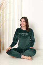 French Pajama Set French Velvet Perfect Printed Paça Tire Winter Seasonal W20532288