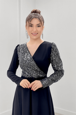 Crepe Fabric Sequin Detailed Dress - Black