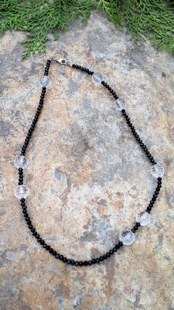 Black Crystal Stone Design Women's Necklace
